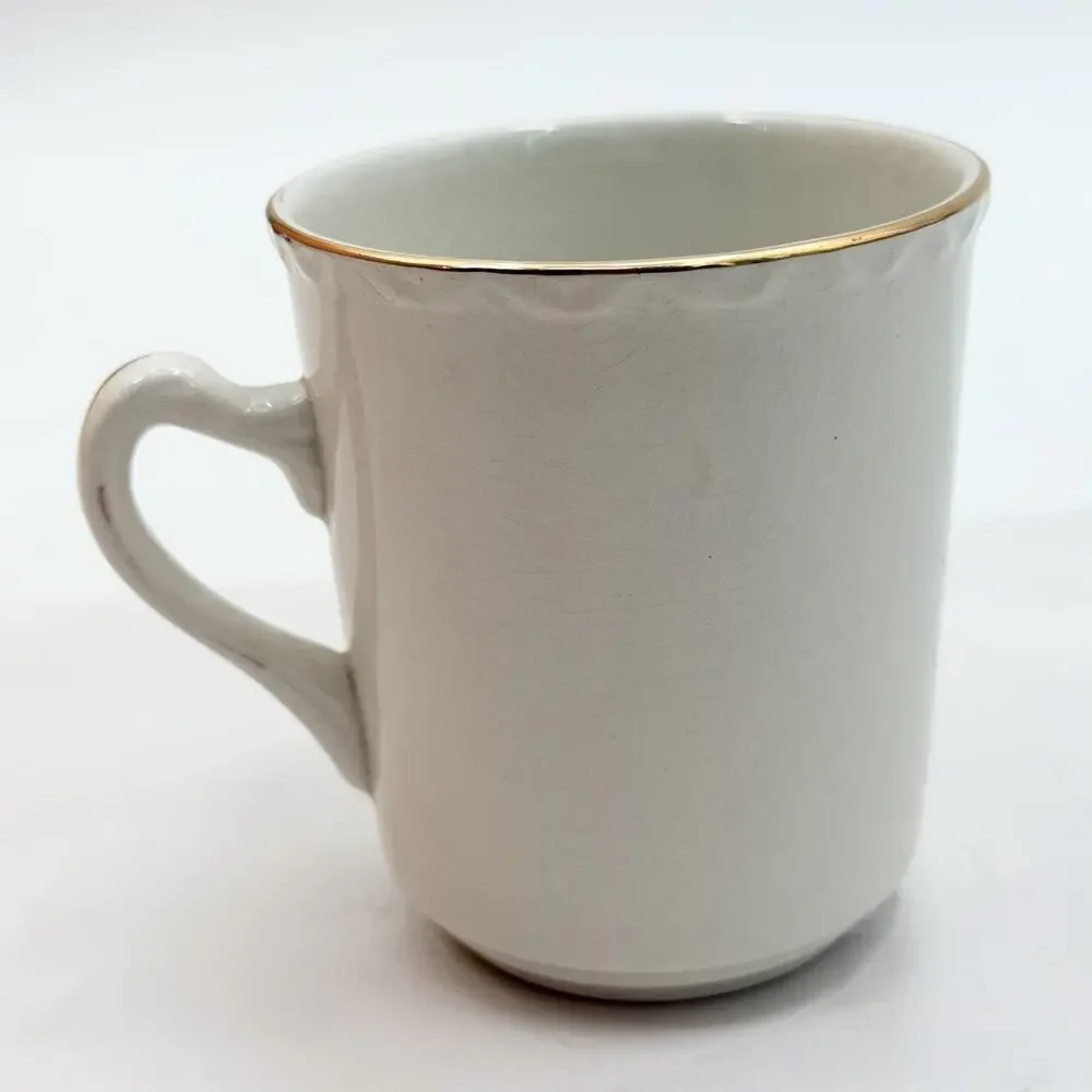 Vintage 1983 QUEEN ELIZABETH II Visit to the Cayman Islands Souvenir Mug - RARE